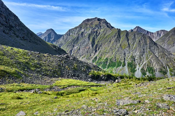 Det ligner på Mammoth Mountain. – stockfoto