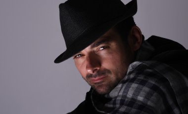 İtalya'dan sert çocuk