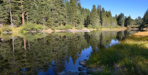 Lacul de alimentare Tahoe — Fotografie, imagine de stoc