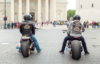 Harley-Davidson biniciler