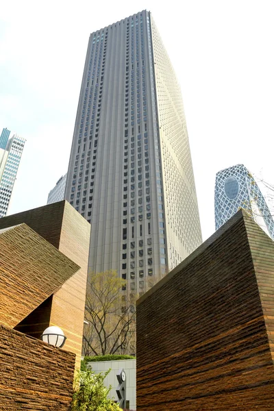 Skyscrapers of Shinjuku district in Tokyo — Stock Photo, Image