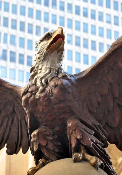 Eagle Statue on Facade of Grand Central Terminal New York — Φωτογραφία Αρχείου