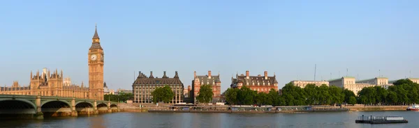 Big Ben & Victoria Embankment Panorama — Stock Photo, Image