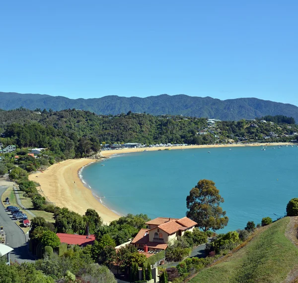 Vertical Panorama of Little Kaiteriteri with Copy Space — Stock Photo, Image