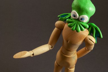 Cthulhu ahşap kukla.