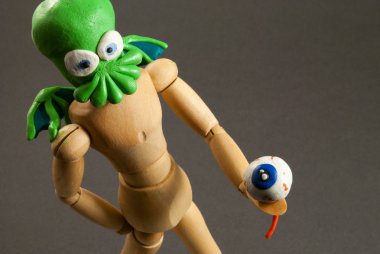 Cthulhu ahşap kukla.