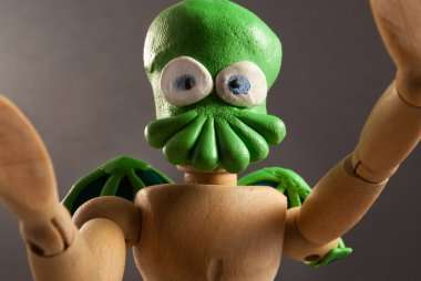 Cthulhu ahşap kukla.