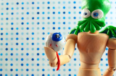 Cthulhu ahşap kukla.