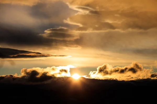 Beautiful cloudscape background — Stock Photo, Image