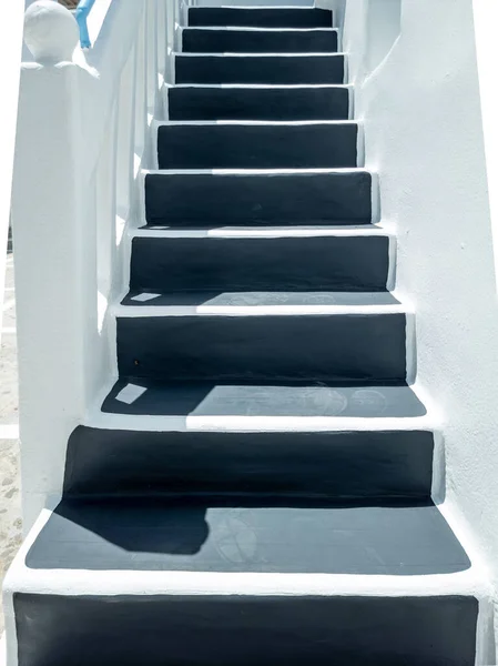 Dotarcie Domu Szare Schody Zewnątrz Bielonego Domu Kamieniołomu Wyspa Mykonos — Zdjęcie stockowe