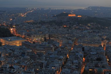  Geceleri, Atina Yunanistan Cityscape havadan görünümü
