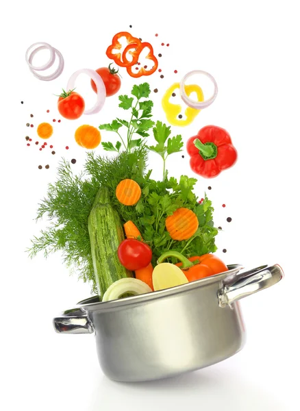 Färska grönsaker från en kokkärl — Stockfoto