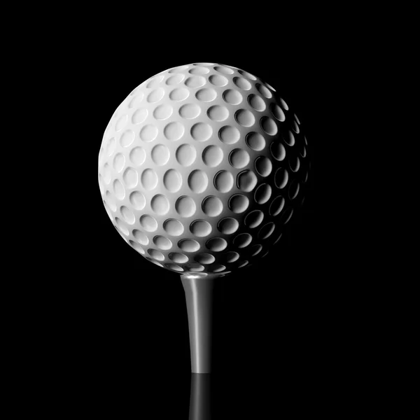 Bola de golfe em um tee, isolado em fundo preto — Fotografia de Stock