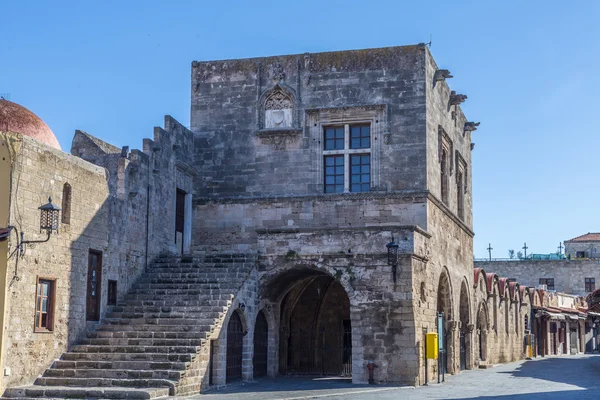 Jalan-jalan kota tua dan bangunan, Rhodes Yunani — Stok Foto