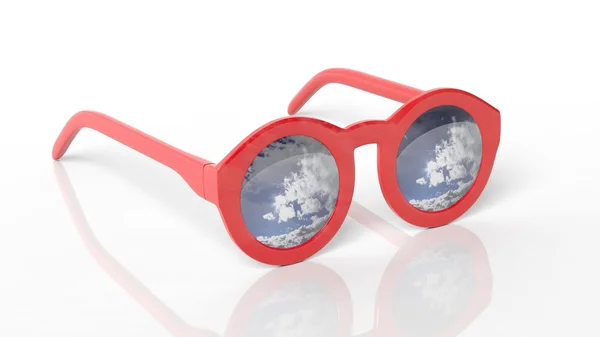Gafas de sol redondas rojas con cielo azul, nubes y reflejo solar en la lente, aisladas sobre fondo blanco . —  Fotos de Stock