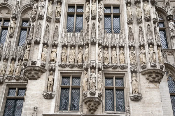 Gevel van het stadhuis, Gran Place - Main Square, Brussel — Stockfoto