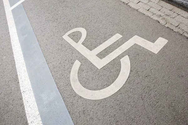 残疾人停车标志 — 图库照片