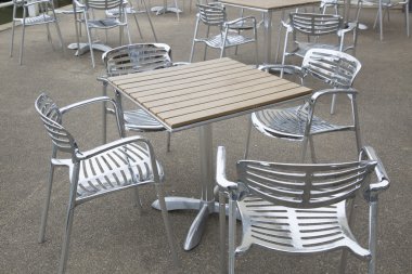 Kafe masası ve sandalyeler