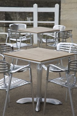 Kafe masası ve sandalyeler