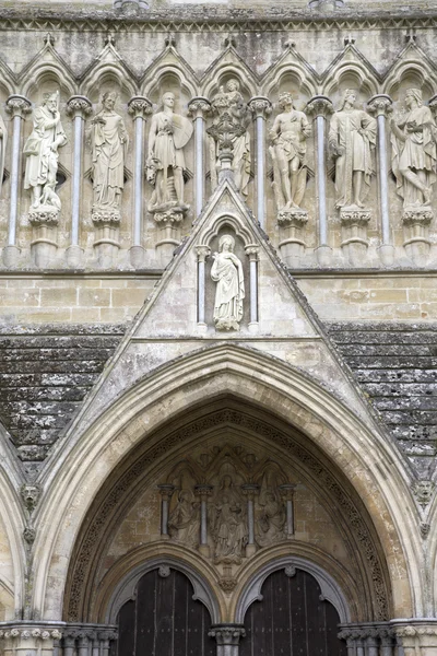 Salisbury Cathedral homlokzat, Anglia — Stock Fotó