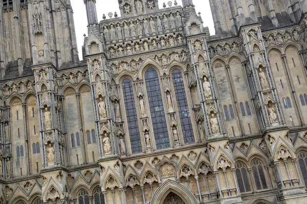 Wells Cathedral Church fasad, Somerset — Stockfoto