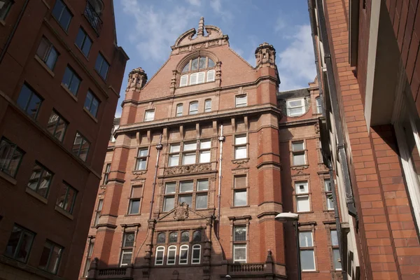 manchester Üniversitesi