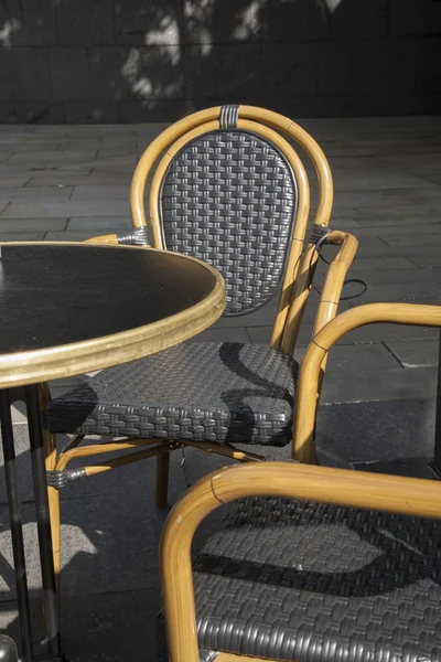 Café-Terrasse Tisch und Stuhl, Manchester — Stockfoto