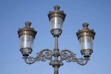 Sokak lâmbası direği O'Connell Bridge, Dublin