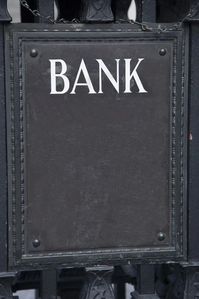 Bank Sign in Urban Setting — Stock Photo, Image