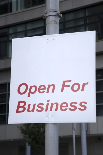 Tom Open for Business tecken — Stockfoto