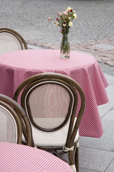 Cafe Table and Chairs — Stock Photo, Image