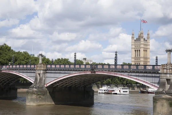 Σπίτια του Κοινοβουλίου και Λάμπεθ γέφυρα, Λονδίνο — Φωτογραφία Αρχείου