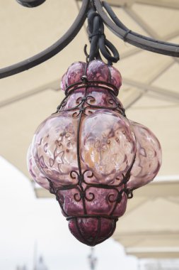 Pembe cam lamba, Venedik