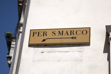 Kare işareti, Venedik St işaretler