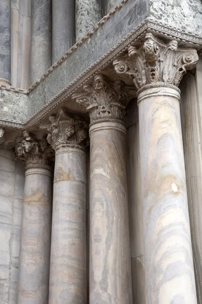 Detail on Facade of San Marcos - St Marks Cathedral Church, Veni — Stock Photo, Image