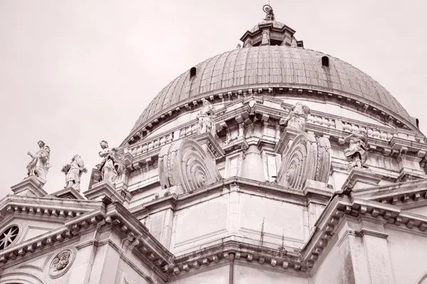 サンタ マリア ・ デッラ ・ サルーテ聖堂、ヴェネツィア、イタリア — ストック写真