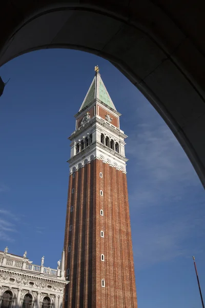 Campanario de San Marcos - Campanile; Venecia — Foto de Stock