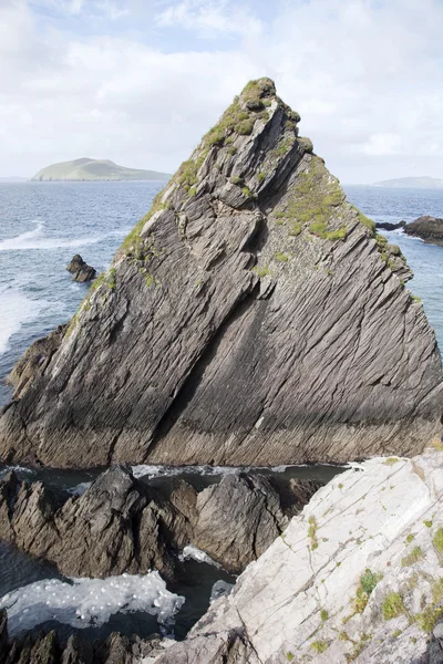 Felsen am Hafen von Dunquin, schlaffer Kopf; Dingle-Halbinsel — Stockfoto