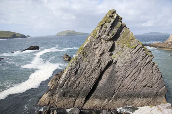 Dunquin 港、スレー岬; ロックディングル半島 — ストック写真