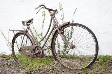 eski paslı Bisiklet