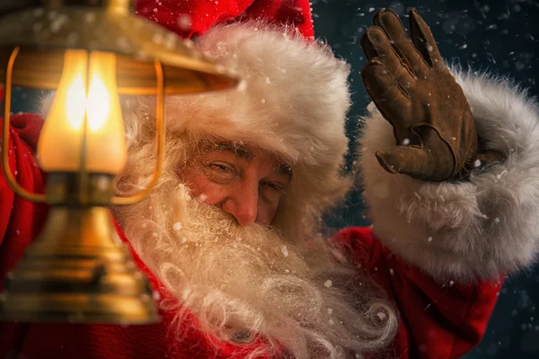 Santa claus buitenshuis — Stockfoto