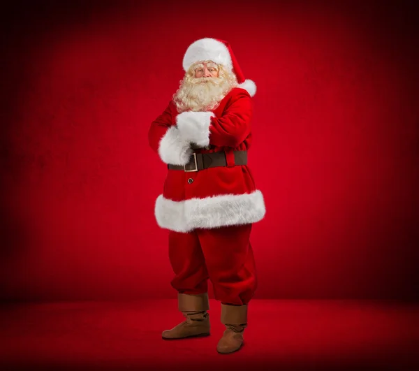 Santa claus tittar på kameran — Stockfoto