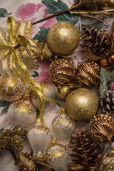 Gouden Kerstdecoratie — Stockfoto