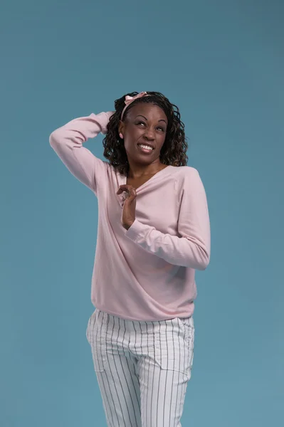 Mujer africana joven — Foto de Stock