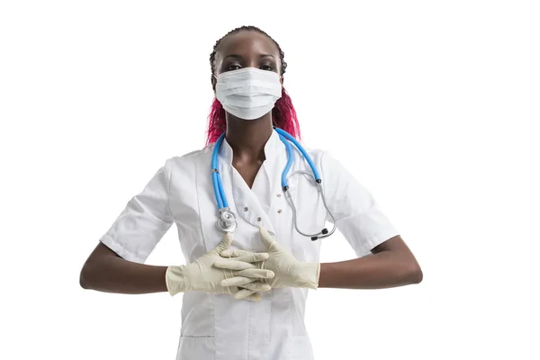 Africano femmina medico in maschera — Foto Stock