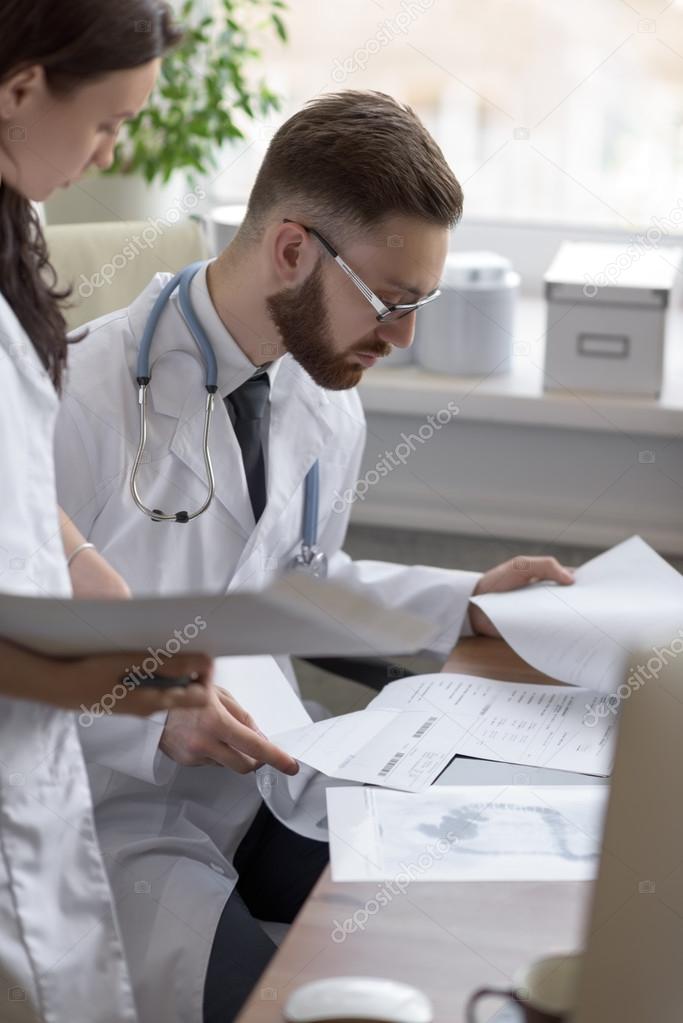 Doctors discussing test results