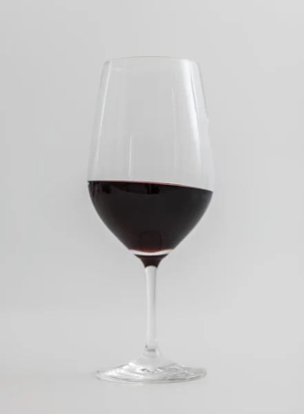 Vino Rosso in bicchiere da vino — Foto Stock