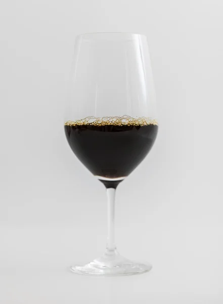 Aromatische koffie in wijnglas — Stockfoto