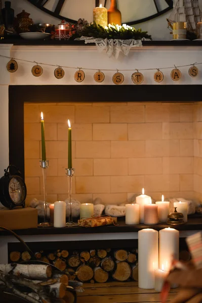 Chimenea de Navidad en casa — Foto de Stock