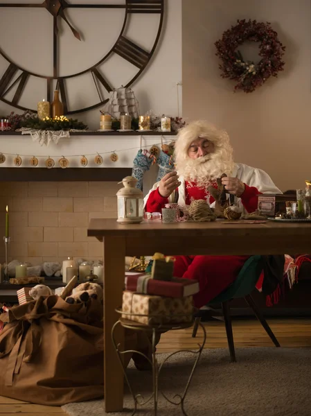 Papá Noel en casa — Foto de Stock